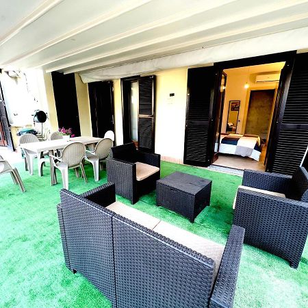 House Of Mola Apartment Napoli Bagian luar foto