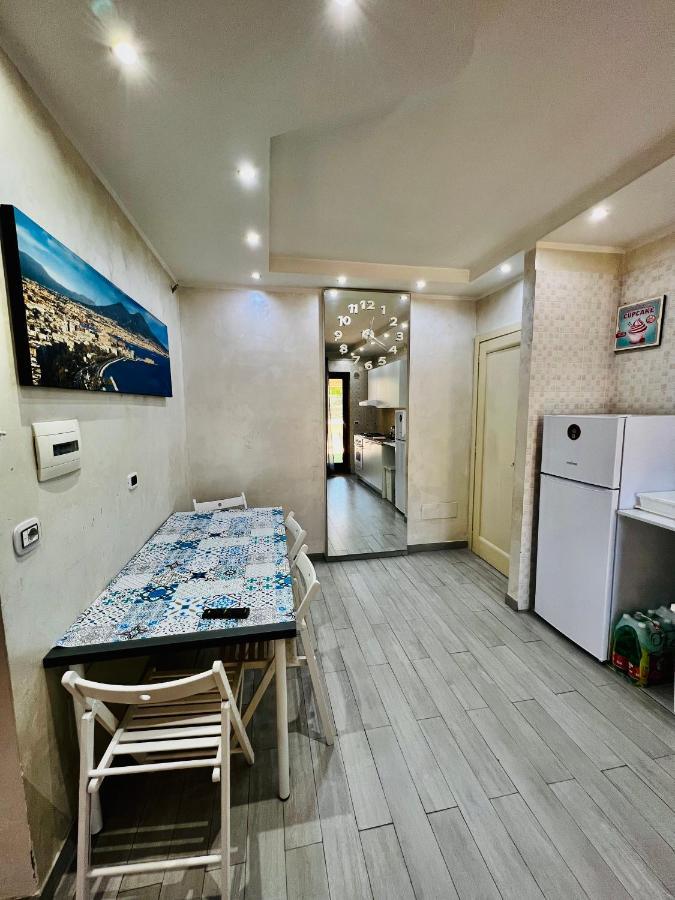House Of Mola Apartment Napoli Bagian luar foto