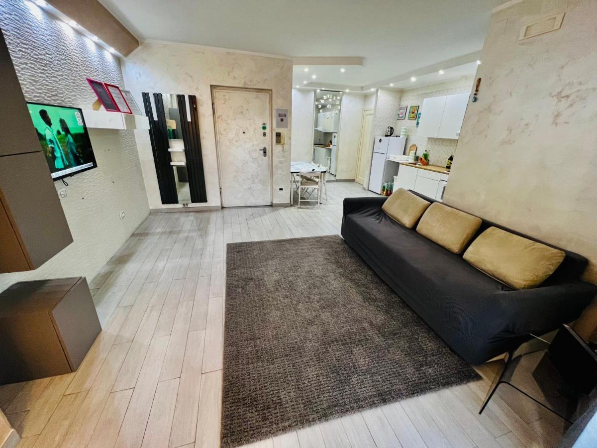House Of Mola Apartment Napoli Bagian luar foto