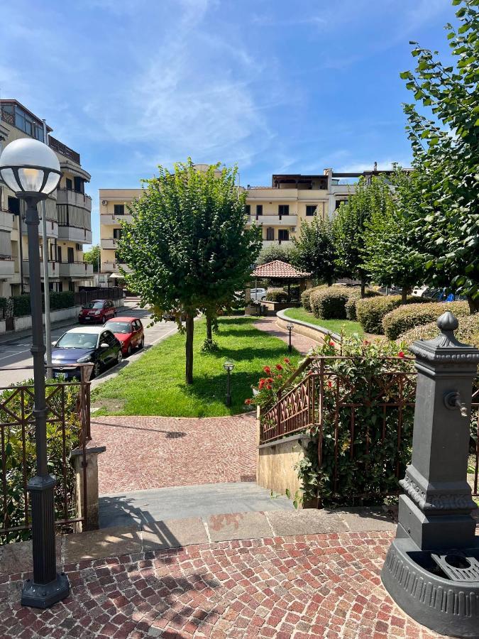 House Of Mola Apartment Napoli Bagian luar foto